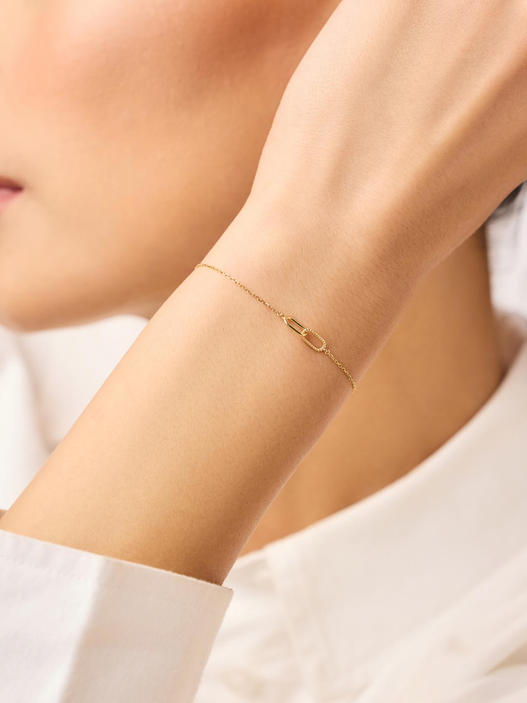 Gold Bracelet - Gold Twisted Link Bracelet