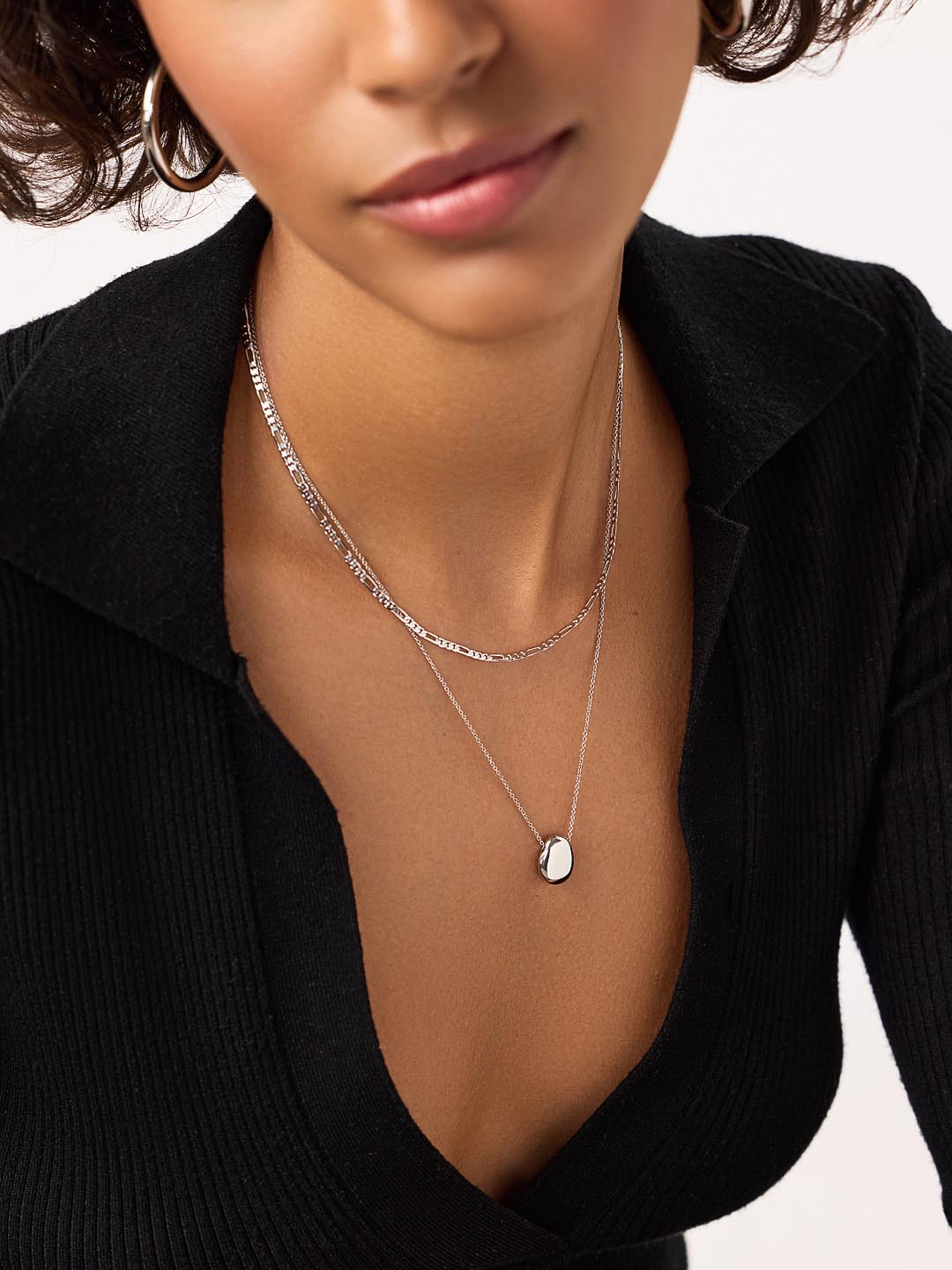 Gold Pendant Necklace - Pebble