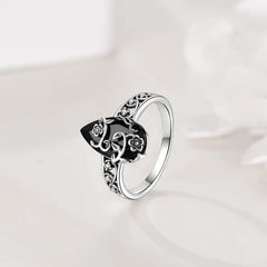 Floral Accented Onyx Ring