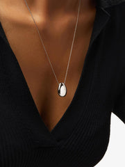 Gold Pendant Necklace - Pebble