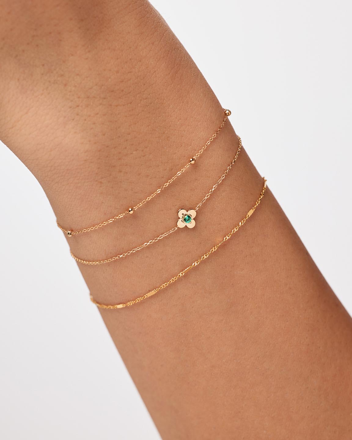 Solid Yellow Gold - Diamond Mini Flower Bracelet
