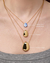 Gold Pendant Necklace - Pebble