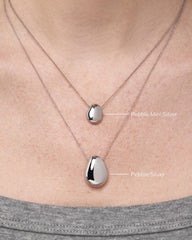 Gold Pendant Necklace - Pebble