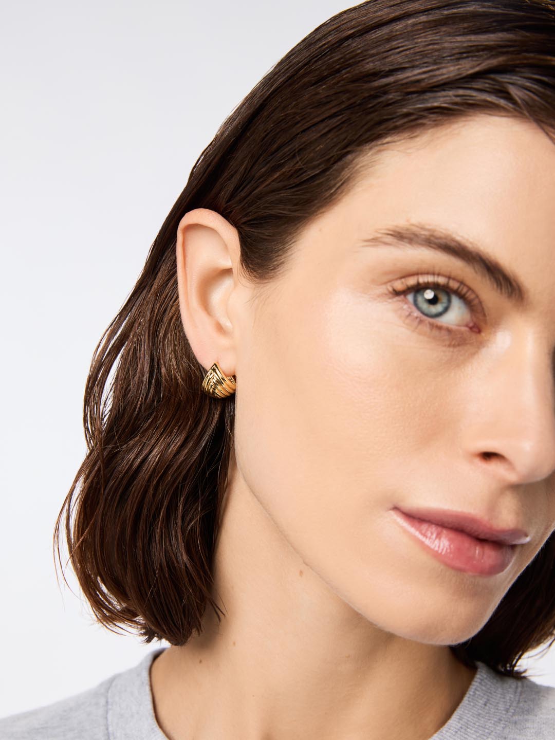 Huggie Earrings - Haven