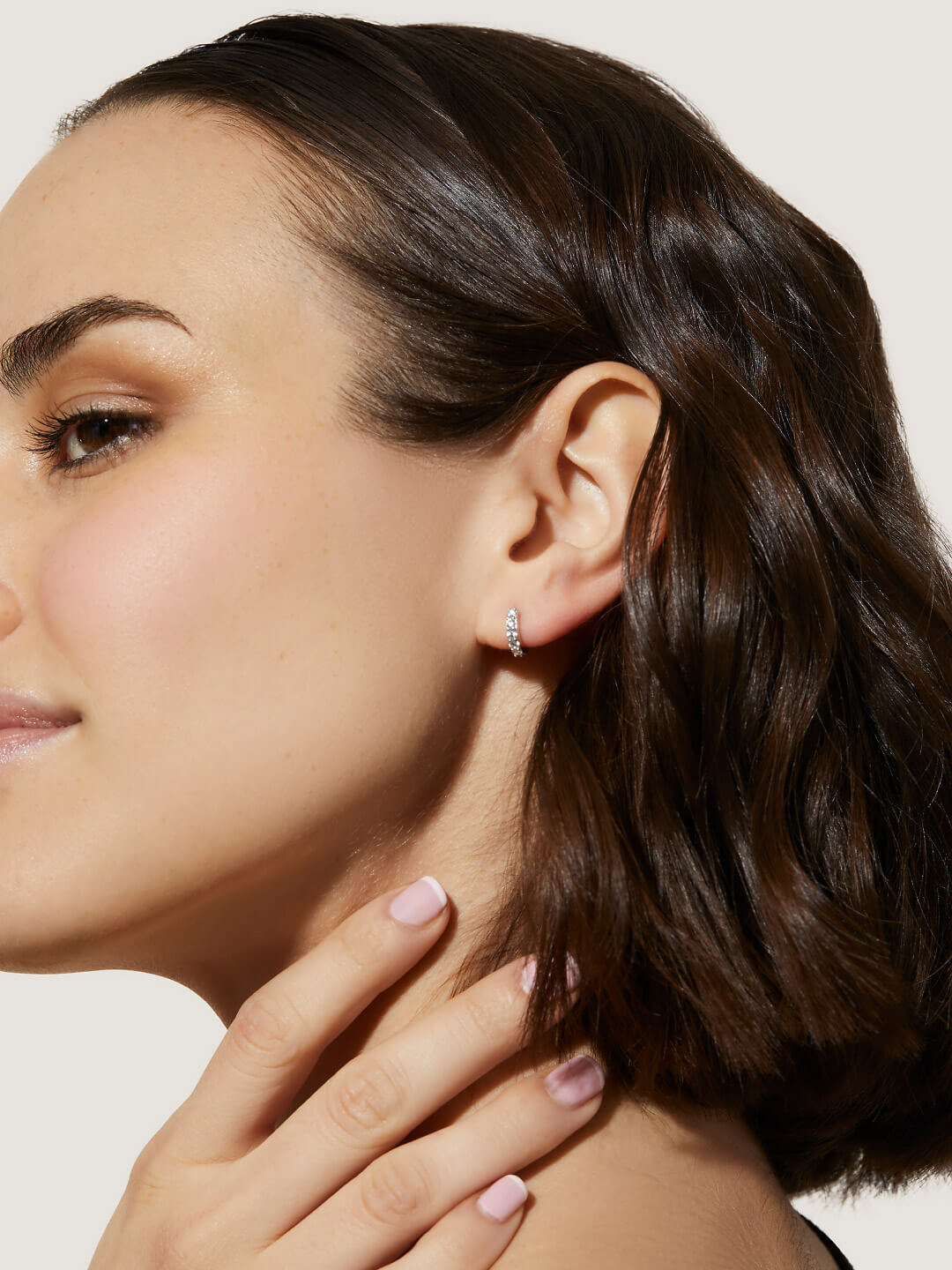 Huggie Hoop Earrings - Suzanne
