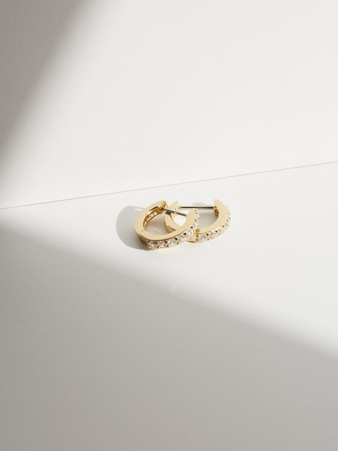 Huggie Hoop Earrings - Suzanne