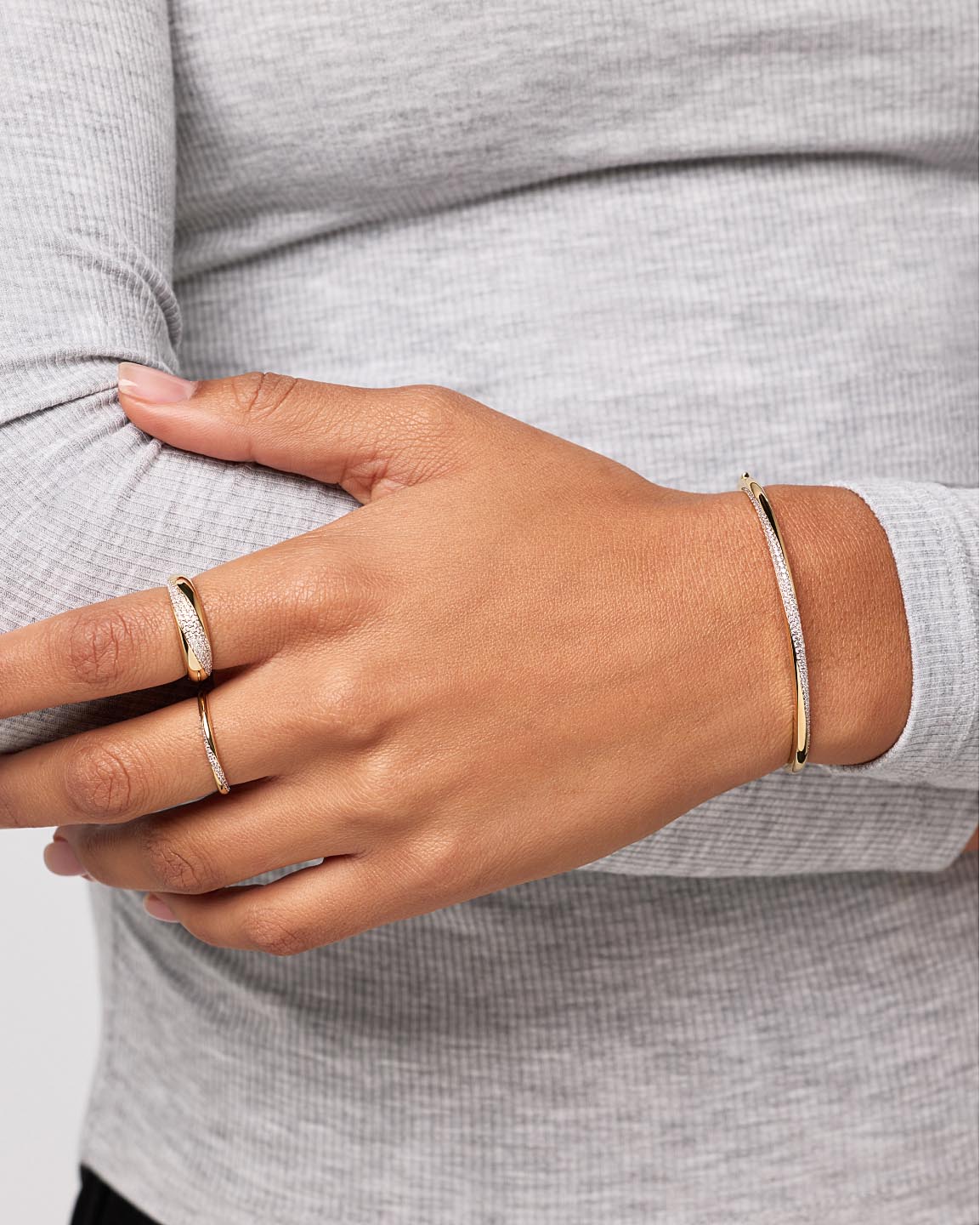 Gold Bangle Bracelet - Kira Bracelet