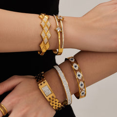 18K Gold-Plated Sparkling Clasp Bangle Designs