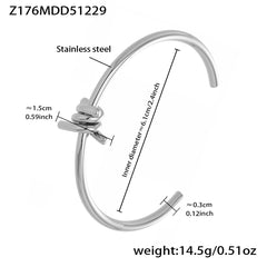 18K Gold-Plated Heart Detail Cuff Bracelet