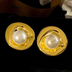 Nadine Organic Pearl Stud Earrings
