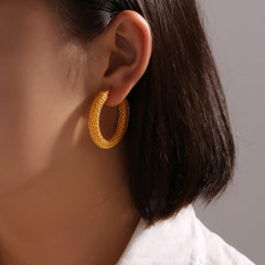 Textured Link-Design Hoop Earrings