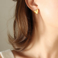 Minimal Polished Heart Stud Earrings