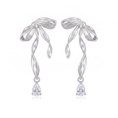 Nadine Vintage-Inspired Teardrop Stud Earrings No. 710459