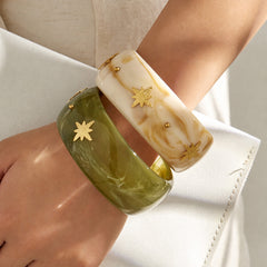 Starburst Accent Color Resin Bangle