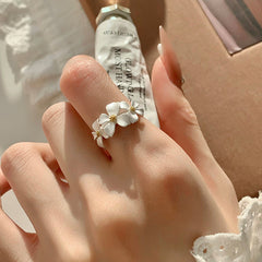 Daphne Romantic Gardenia Adjustable Ring