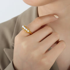18K Gold-Plated Pearl-Look Pod Open Ring