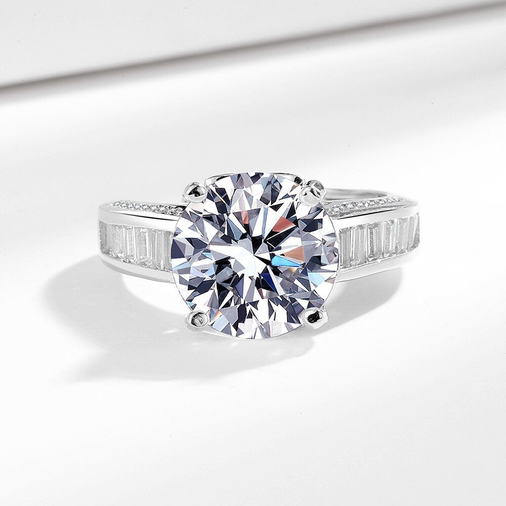 Lumière Charm Ring on a clean background