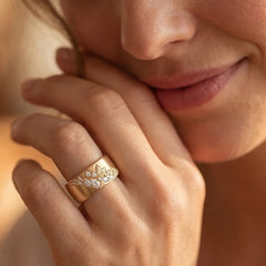 Marielle Pavé Leaf Ring