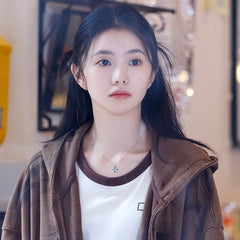 Marielle Clover Pendant Necklace
