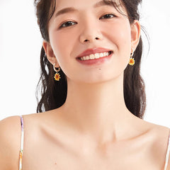Camille Vintage-Inspired Pearl Floral Stud Earrings No. 756731