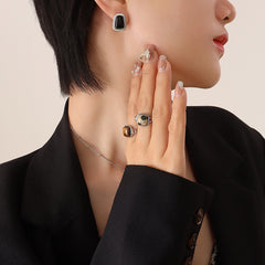 Cat-Eye Geometric Pendant Jewelry