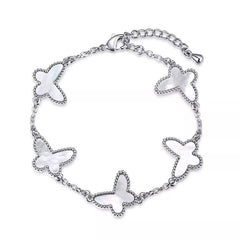Nadine Dainty Shell Shell Bracelet