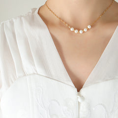 Shell-Pearl Station Necklace