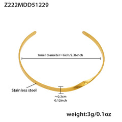 18K Gold-Plated Heart Detail Cuff Bracelet