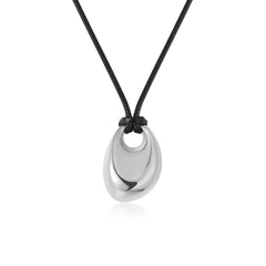 Marielle Round Pendant Necklace