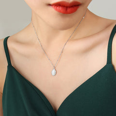 Oval Cat-Eye-Look Pendant Necklace