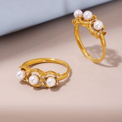 Pearl-Look Triple Bead Ring