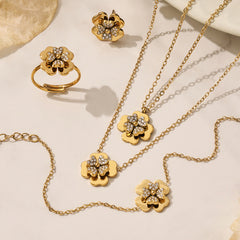 18K Gold-Plated Sculptural Clover Jewelry