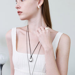 Marielle Round Pendant Necklace