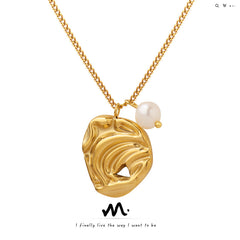 Freshwater Pearl Sculptural Pendant Necklace