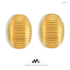 Ribbed Oval Stud Earrings