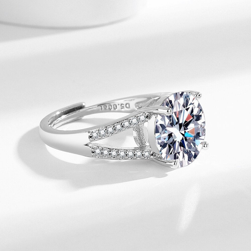 Lumière Charm Ring product detail