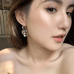Daphne Heart Stud Earrings