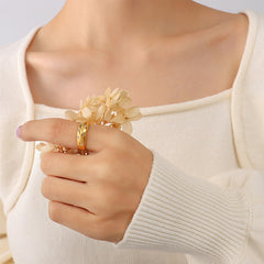 Star-Set Cubic Zirconia Band Ring