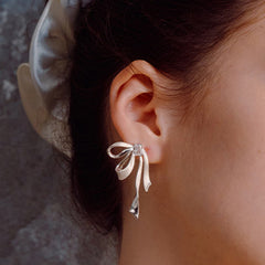 Daphne Dainty Bow Stud Earrings