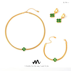 Emerald-Green Glass Clover Jewelry
