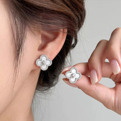 Daphne White Mother-of-Pearl Clover Stud Earrings