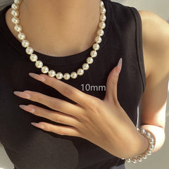 Marielle Vintage-Inspired Pearl Knot Choker Necklace