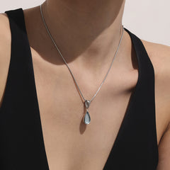Glass Teardrop Pendant Necklace