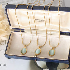 Oval Cat-Eye-Look Pendant Necklace