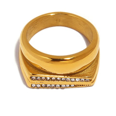 Sparkling Sculptural Band Ring