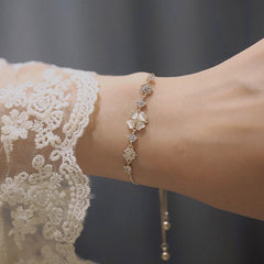 Marielle Minimalist Clover Bracelet