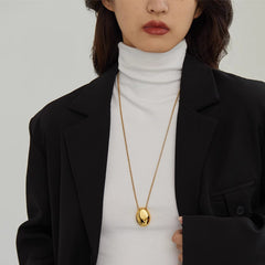 Daphne Minimalist Teardrop Pendant Necklace