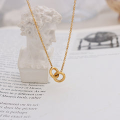 Interlocking Circle Pendant Necklace