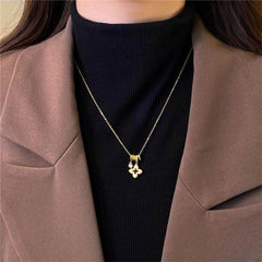 Nadine Openwork Pavé Clover Necklace