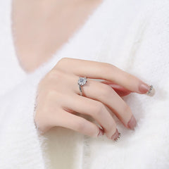 Lumière Charm Ring product detail